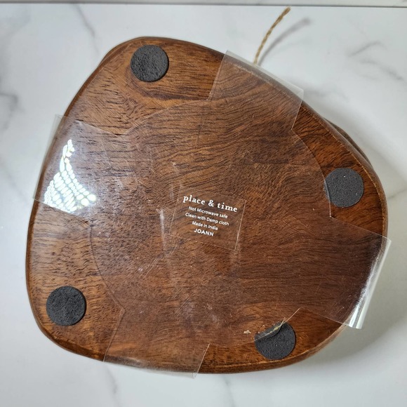 NWT - Set of 4 Place & Time Wooden Bowls/Dishes non-slip Pads Serving Trays 8" - Picture 3 of 6